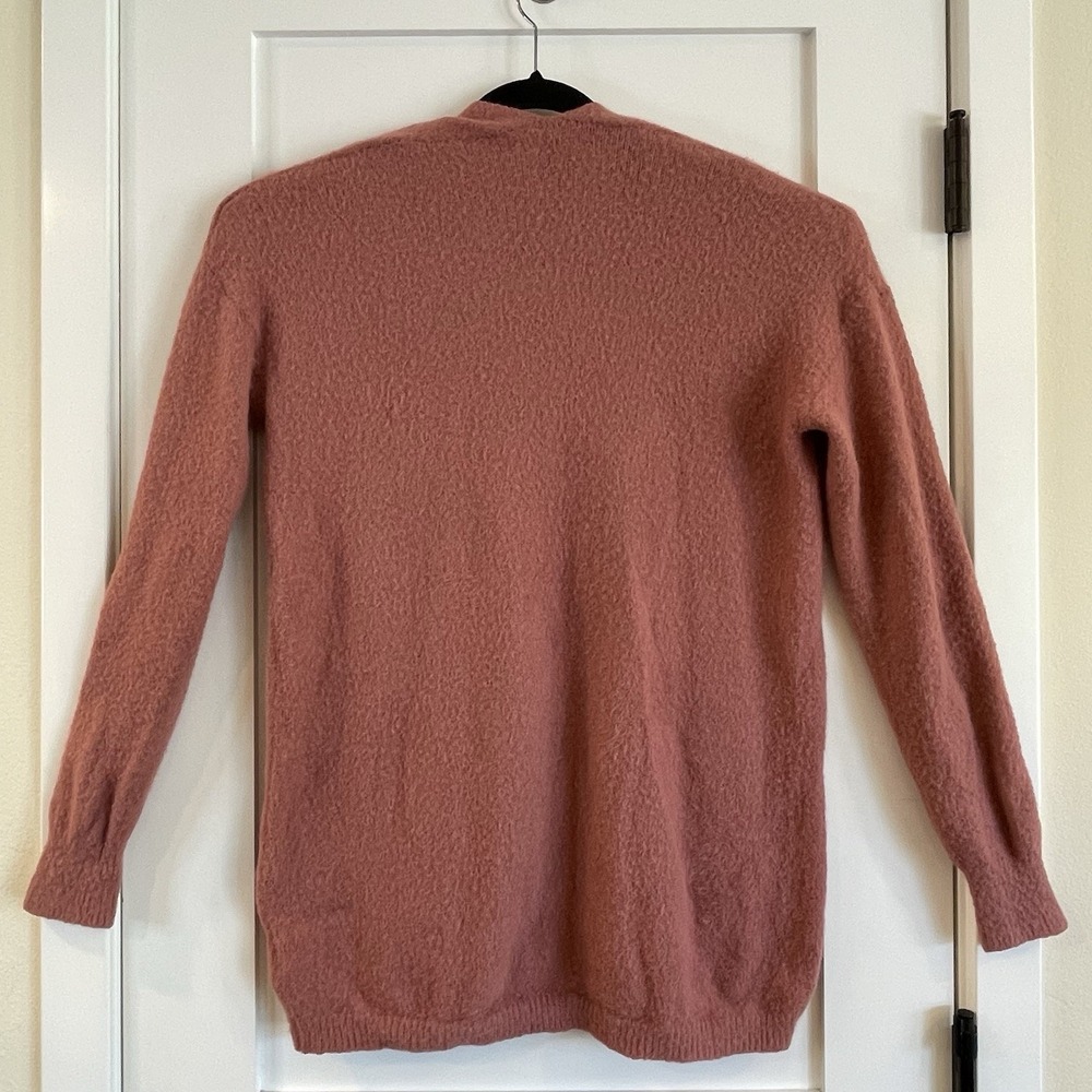F21 Cardigan Open Sweater Pink Salmon S Fuzzy Pockets Barbie Soft Girl Milkmaid - Picture 2 of 9